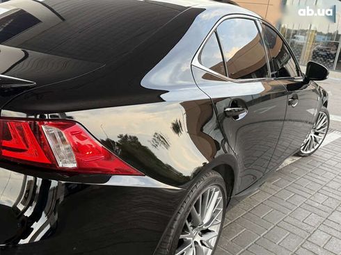 Lexus IS 2015 - фото 20