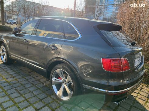 Bentley Bentayga 2021 - фото 39