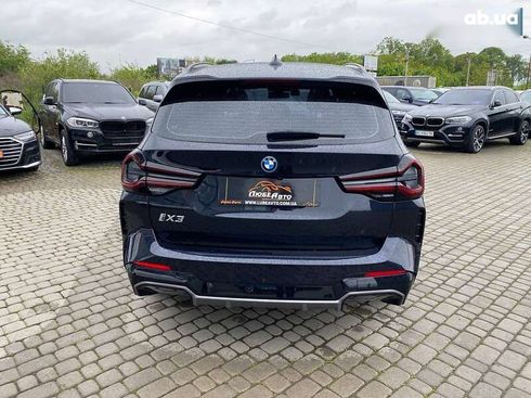 BMW iX3 2023 - фото 6