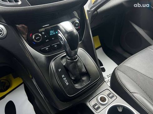 Ford Kuga 2013 - фото 19