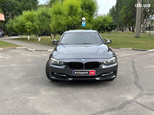BMW 3 серия 2012 серый - фото 8