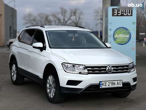 Volkswagen Tiguan 2018 - фото 18