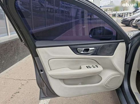 Volvo S60 2018 - фото 15