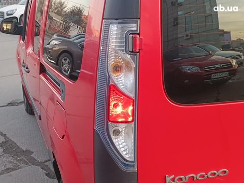 Renault Kangoo 2016 красный - фото 7