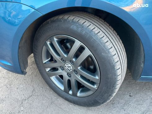 Volkswagen Touran 2014 синий - фото 4