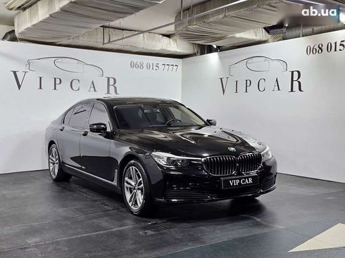 BMW 7 серия 2015 - фото 2