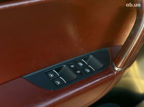 Volkswagen Touareg 2011 - фото 18