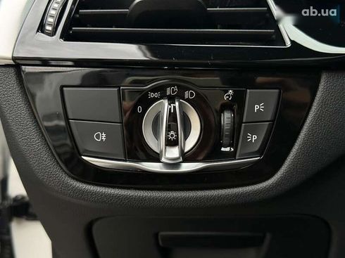 BMW M5 2022 - фото 28