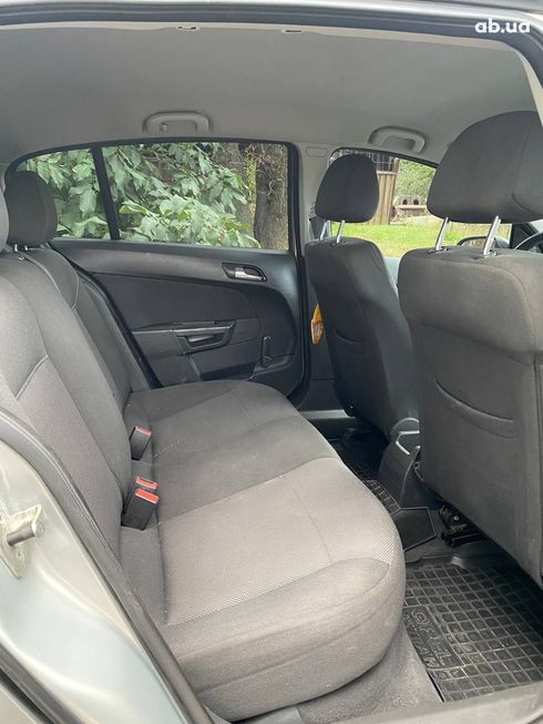 Opel Astra 2006 - фото 4