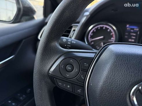 Toyota Camry 2019 - фото 26