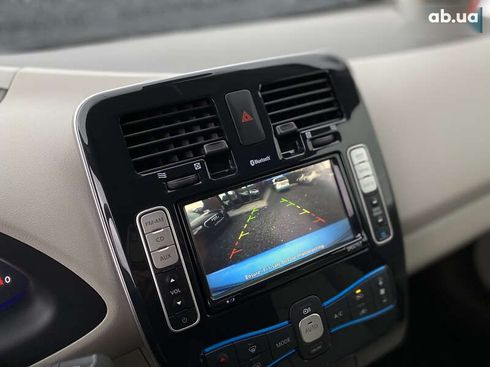 Nissan Leaf 2011 - фото 16
