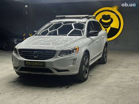 Volvo XC60 2016 - фото 3