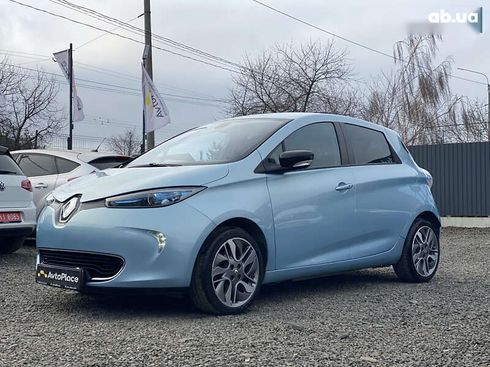 Renault Zoe 2015 - фото 6