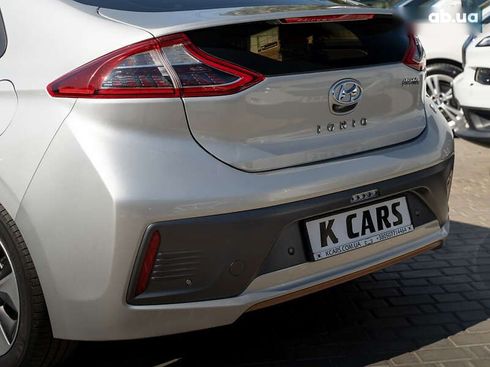 Hyundai Ioniq 2019 - фото 8