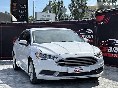 Ford Fusion 2018 - фото 4