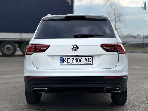 Volkswagen Tiguan 2018 - фото 28