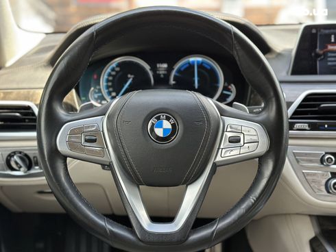 BMW 7 серия 2016 черный - фото 13