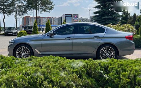 BMW 5 серия 2018 - фото 4