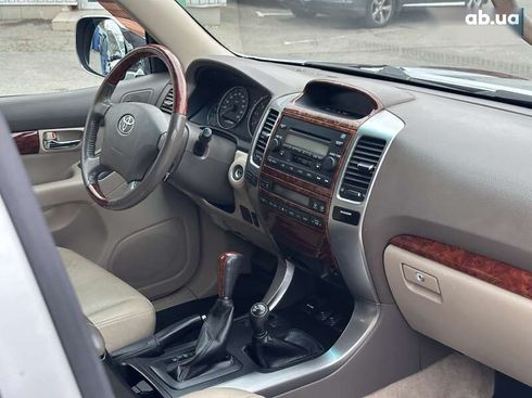 Toyota Land Cruiser Prado 2006 - фото 26
