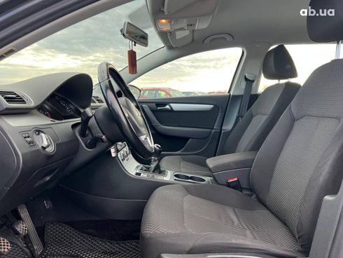 Volkswagen passat b7 2012 серый - фото 20