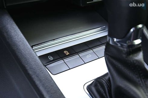 Skoda Octavia 2019 - фото 22