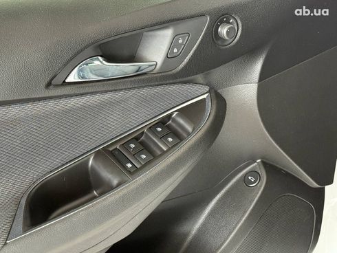 Chevrolet Cruze 2018 белый - фото 14