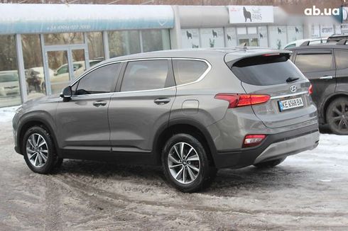 Hyundai Santa Fe 2018 - фото 14