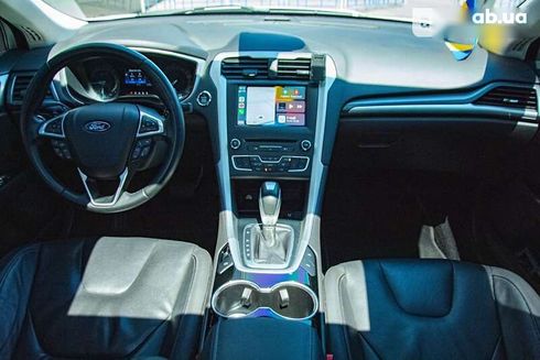 Ford Mondeo 2015 - фото 12
