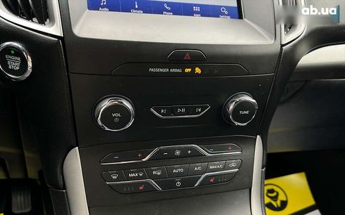 Ford Edge 2020 - фото 19