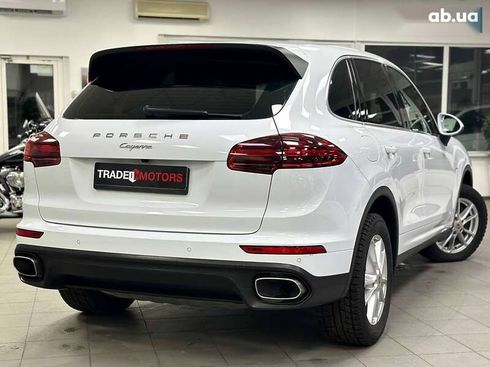 Porsche Cayenne 2016 - фото 14