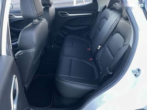 MG ZS EV 2021 - фото 16