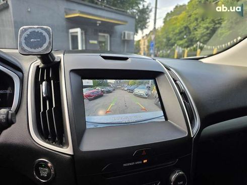 Ford Edge 2016 - фото 21
