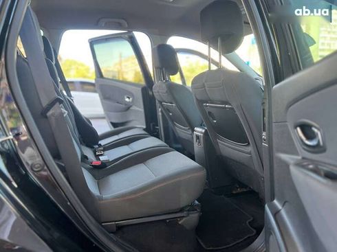 Renault Scenic 2014 - фото 22