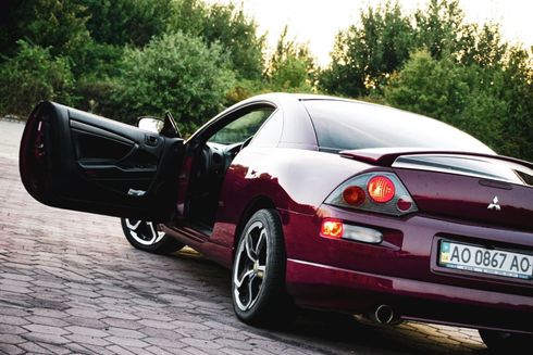 Mitsubishi Eclipse 2005 вишневый - фото 3