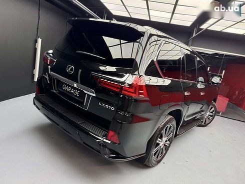 Lexus LX 2019 - фото 24