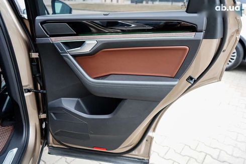 Volkswagen Touareg 2019 - фото 26