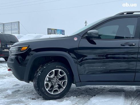 Jeep Cherokee 2019 черный - фото 7