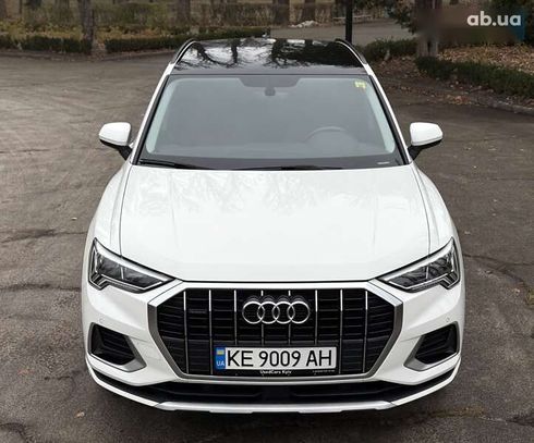 Audi Q3 2020 - фото 8