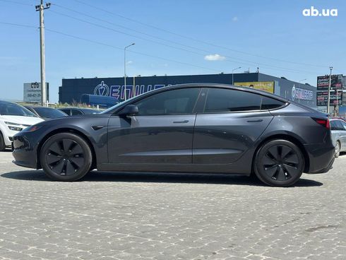 Tesla Model 3 2024 серый - фото 6
