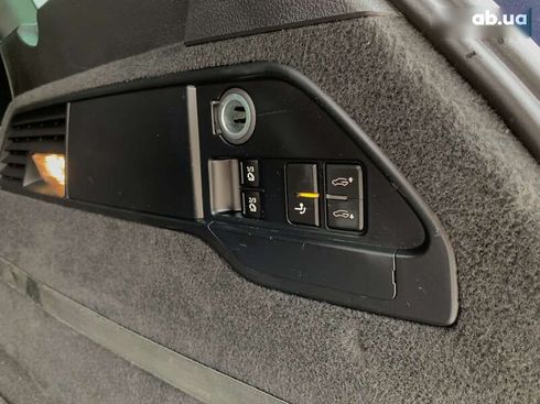 Volkswagen Touareg 2011 - фото 29