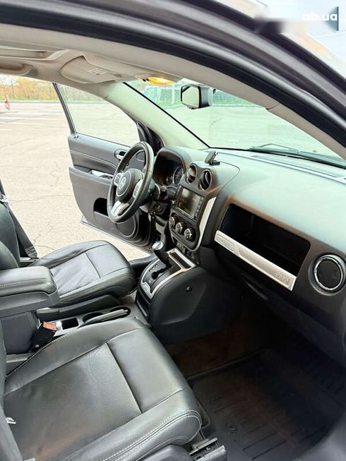 Jeep Compass 2015 - фото 17