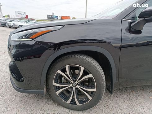 Toyota Highlander 2021 коричневый - фото 14