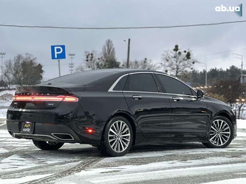 Lincoln MKZ 2019 - фото 14