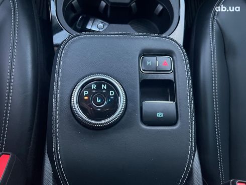 Ford Mustang Mach-E 2023 черный - фото 30