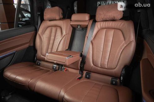 BMW X7 2019 - фото 12