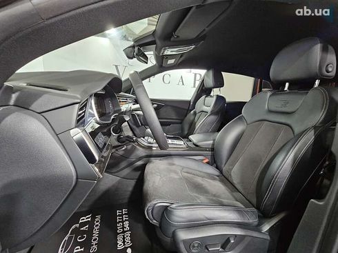 Audi Q8 2022 - фото 22
