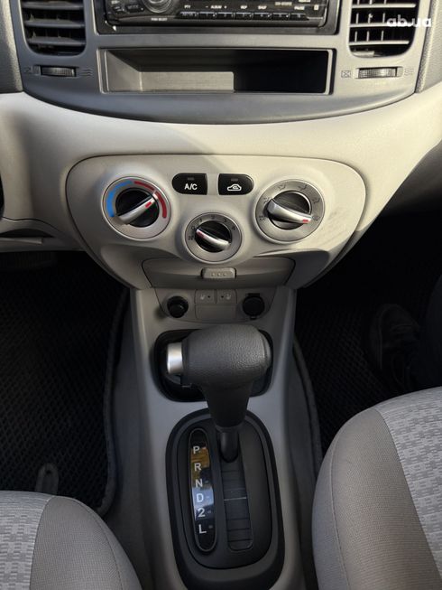 Hyundai Accent 2008 серебристый - фото 9