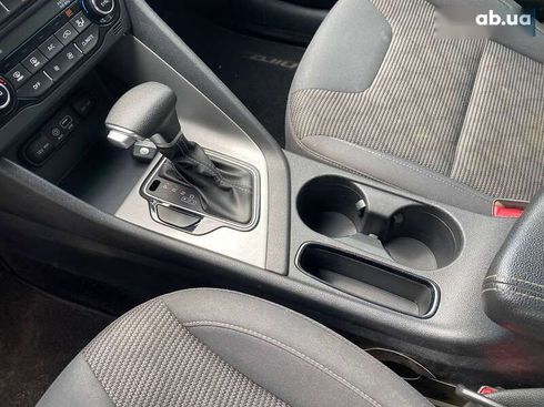 Kia Niro 2018 - фото 16