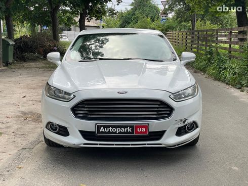 Ford Fusion 2014 белый - фото 2