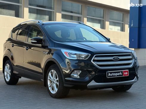 Ford Escape 2017 черный - фото 3